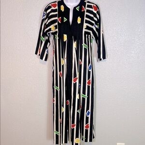 VNTG Neiman Marcus Black and White Midi Dress with Crew Neck